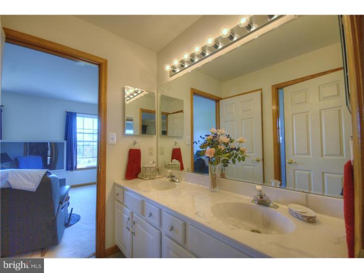 450 Oakshade Road Shamong, NJ 08088 - Photo 22 of 25 Bathroom