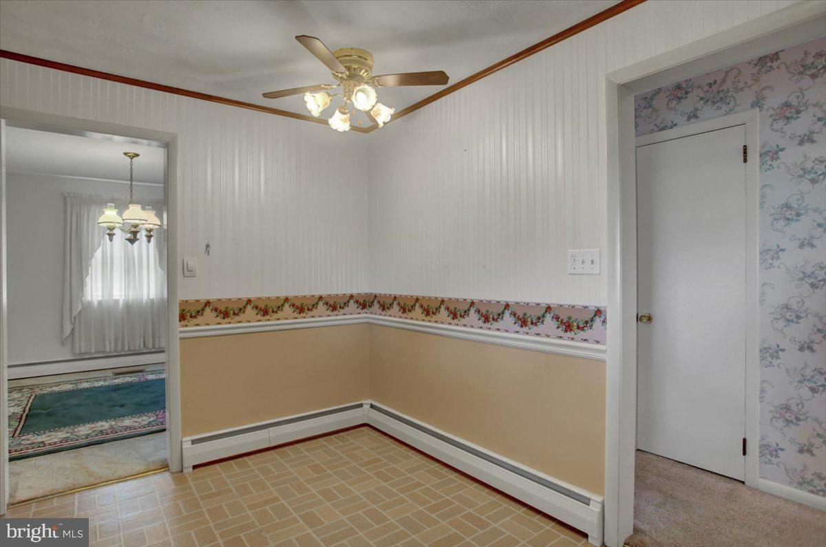 1355 Siloam Road Chambersburg, PA 17201 - Photo 11 of 29