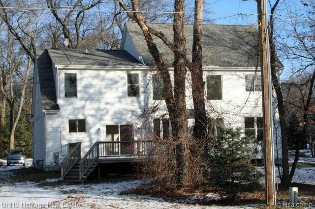 2837 Potter Road Wixom, MI 48393 - Photo 3 of 20 Back of House