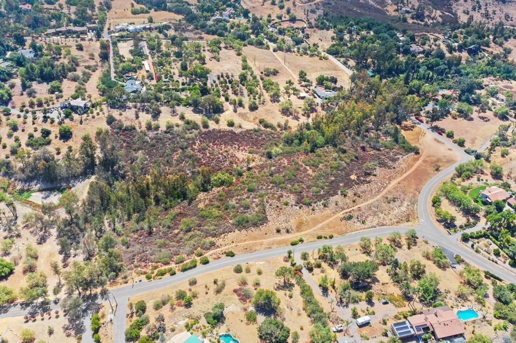 0 Vali Hai Road Poway, CA 92064 - Photo 11 of 46 a view of a yard with plants
