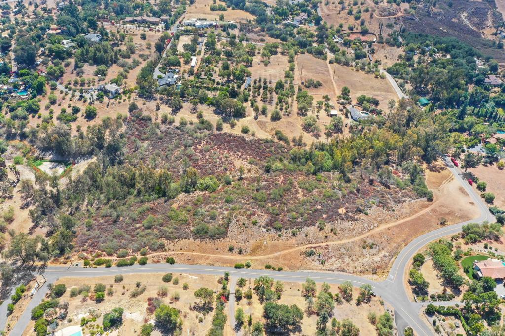 0 Vali Hai Road Poway, CA 92064 - Photo 12 of 46 a view of a yard with a tree