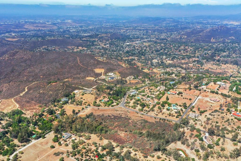 0 Vali Hai Road Poway, CA 92064 - Photo 19 of 46 a view of city and mountain