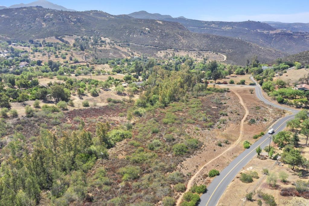 0 Vali Hai Road Poway, CA 92064 - Photo 27 of 46 a view of city and mountain view