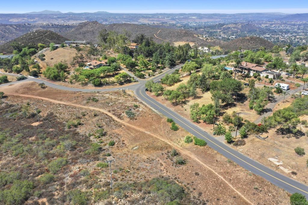 0 Vali Hai Road Poway, CA 92064 - Photo 31 of 46 an aerial view of mountain with an ocean