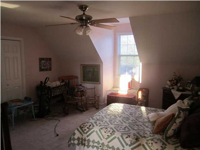 8244 Jordan Road Baker, FL 32531 - Photo 21 of 32 a bedroom with a bed and a window