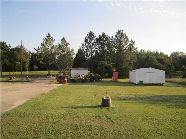 8244 Jordan Road Baker, FL 32531 - Photo 5 of 32