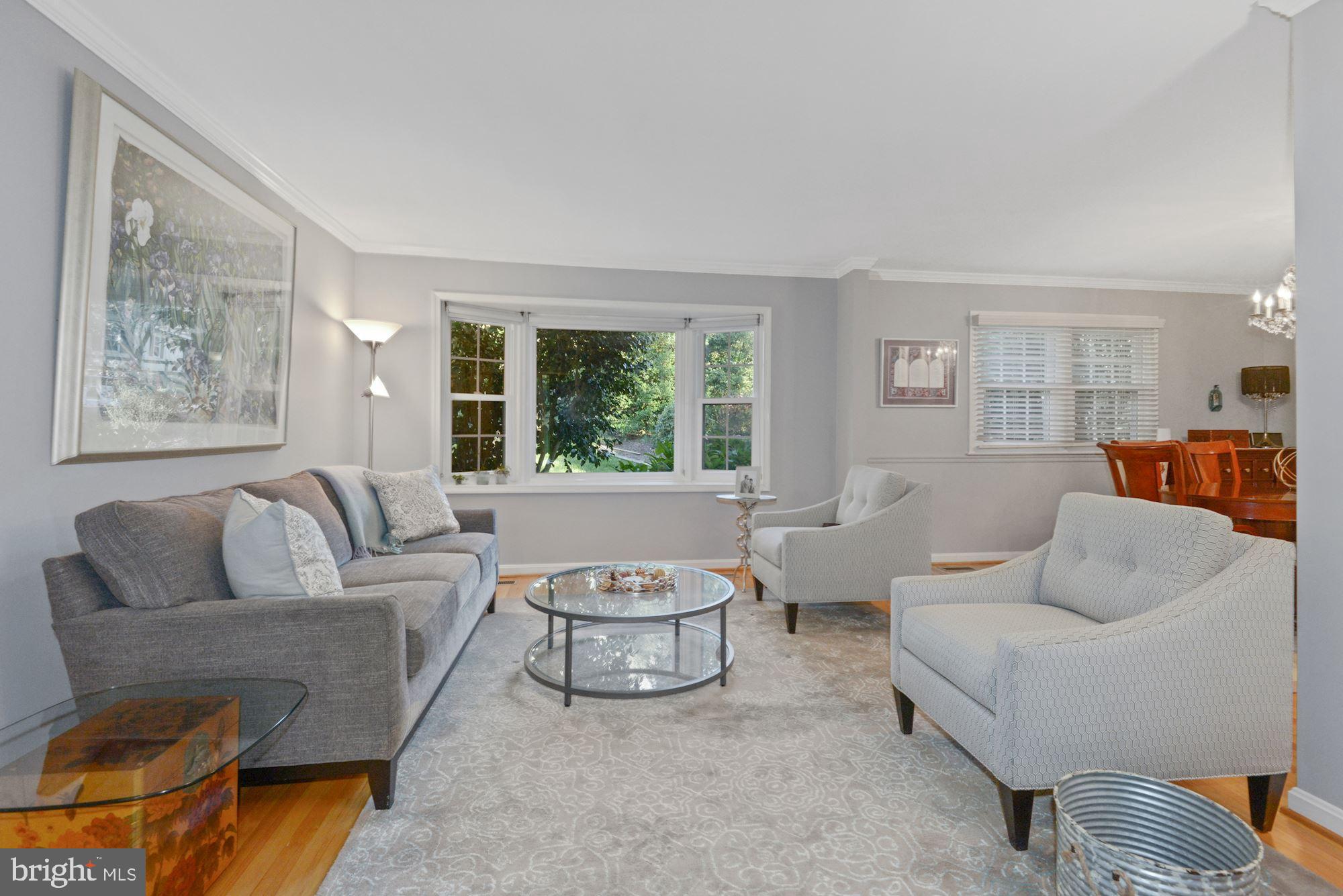 511 Walker Road Great Falls, VA 22066 - Photo 15 of 49 Gallery Image 15