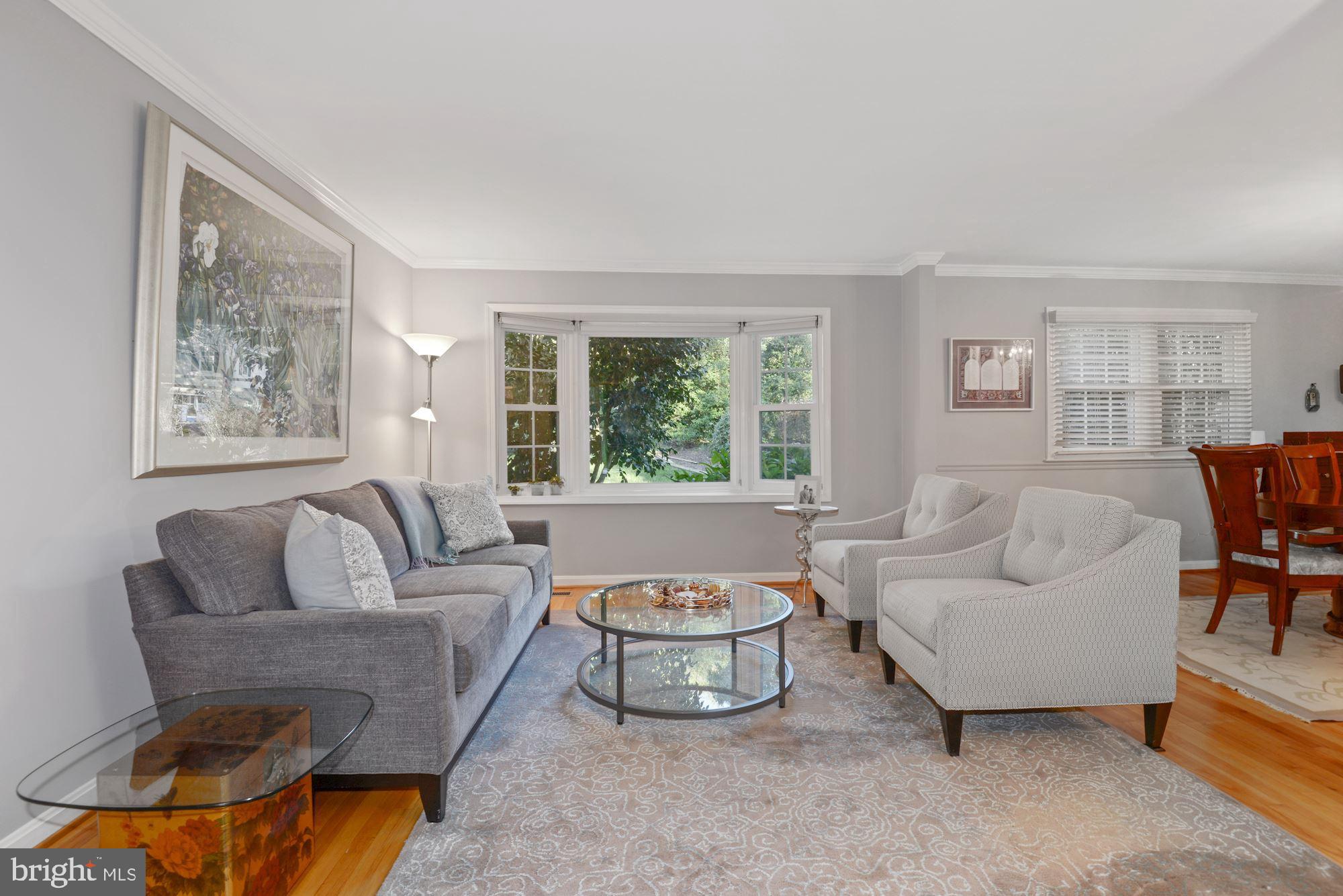 511 Walker Road Great Falls, VA 22066 - Photo 16 of 49 Gallery Image 16