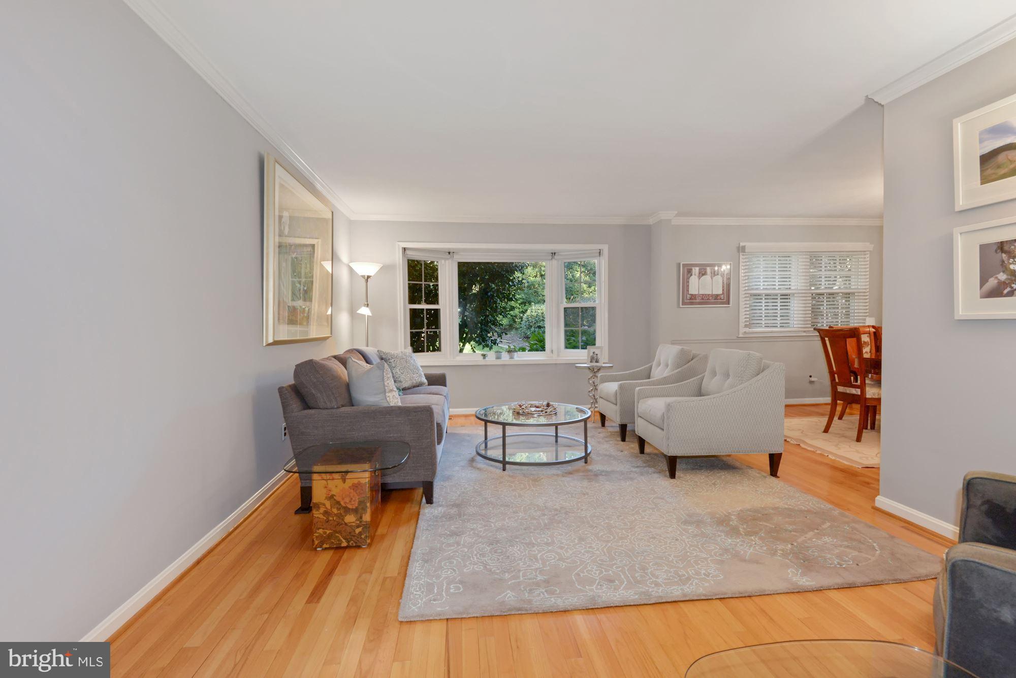 511 Walker Road Great Falls, VA 22066 - Photo 25 of 49 Gallery Image 25
