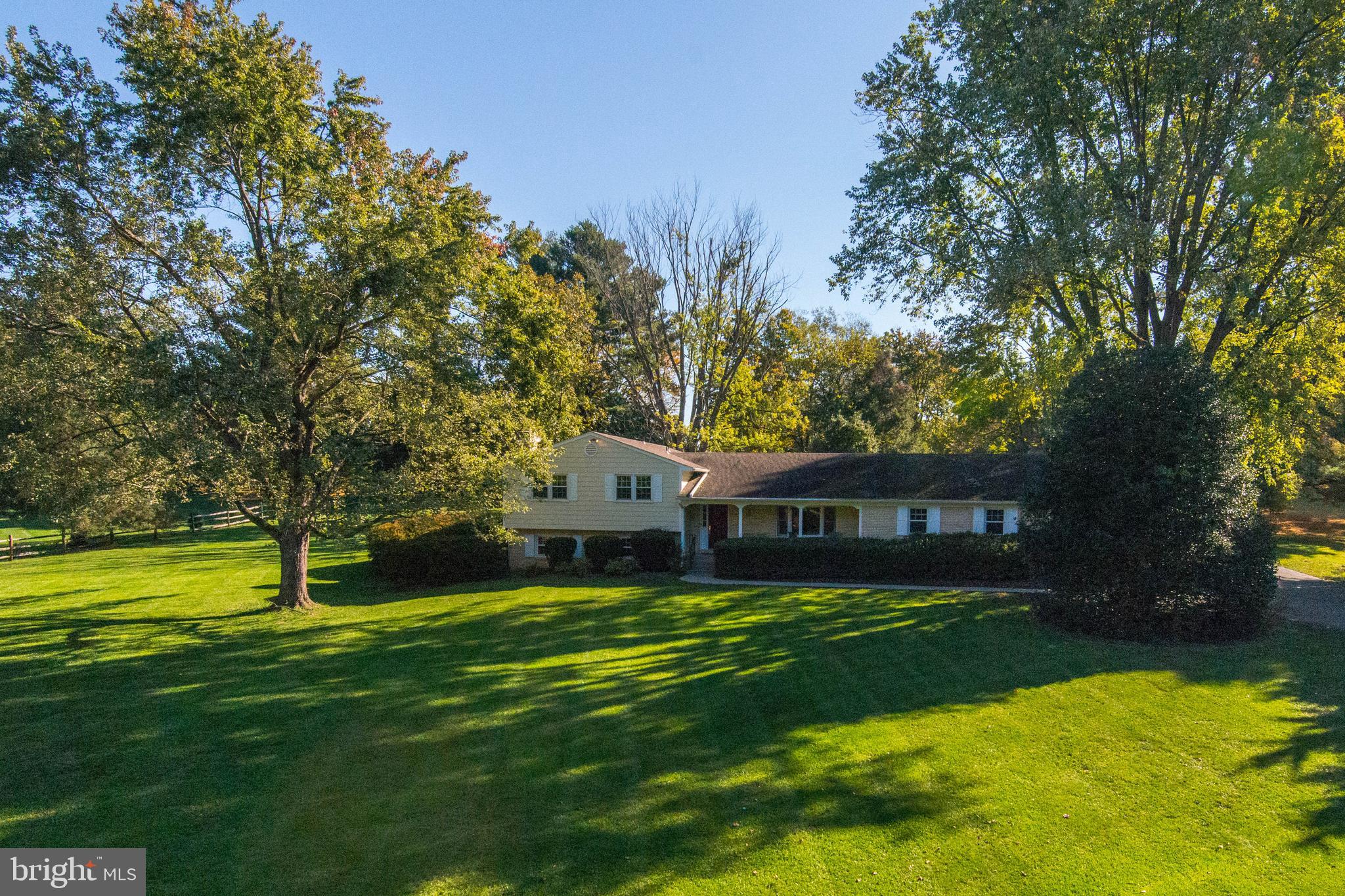 511 Walker Road Great Falls, VA 22066 - Photo 42 of 49 Gallery Image 42