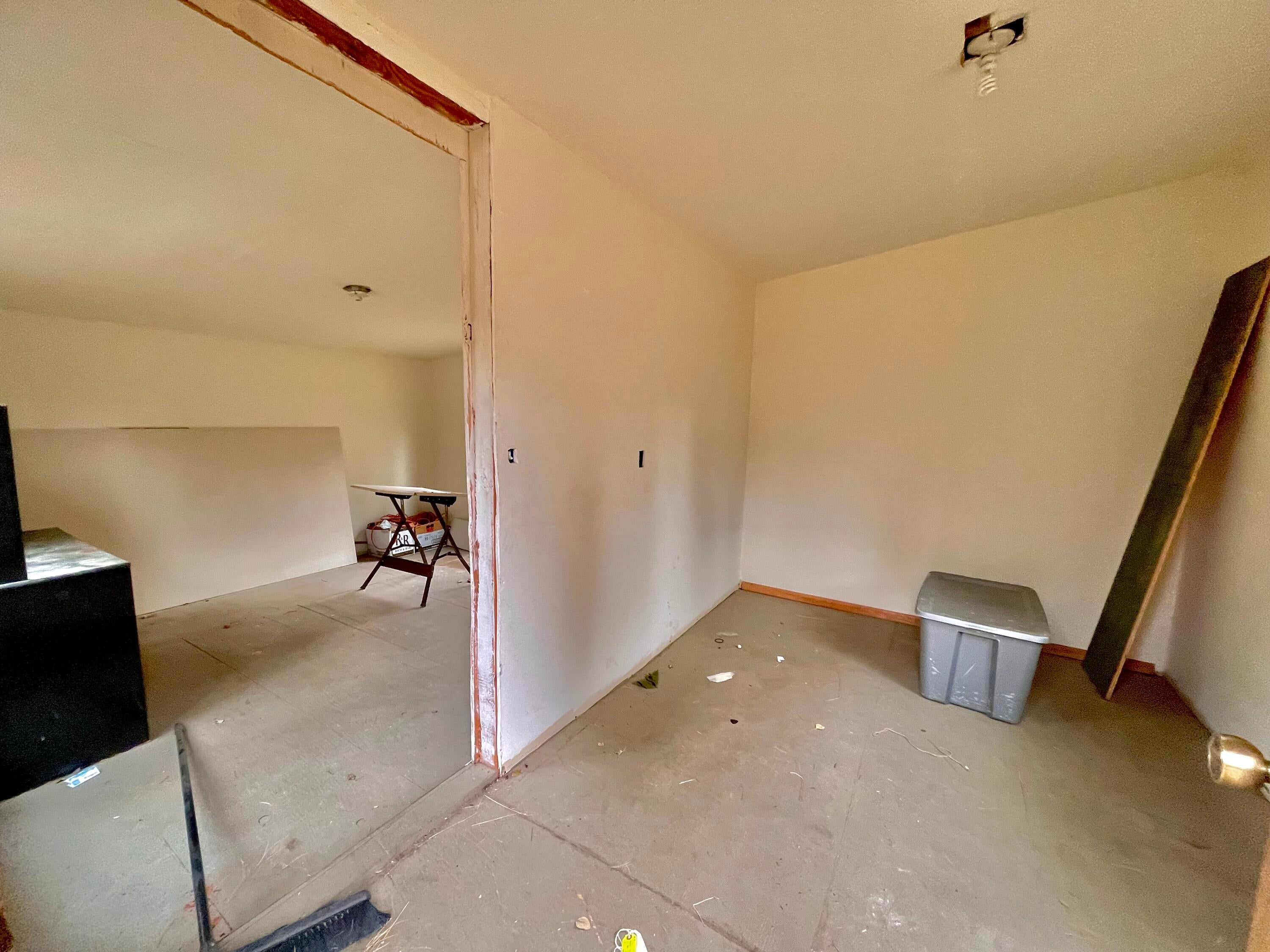 16905 Cagle Road La Pine, OR 97739 - Photo 13 of 23 IMG_3963