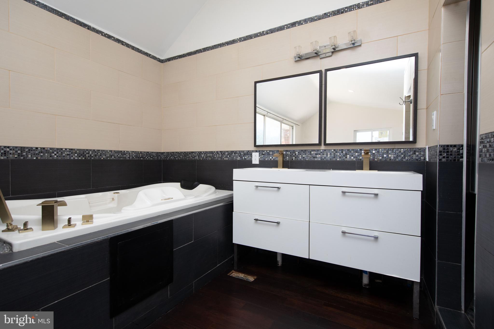 12021 Bustleton Avenue, Unit 28 Philadelphia, PA 19116 - Photo 17 of 21