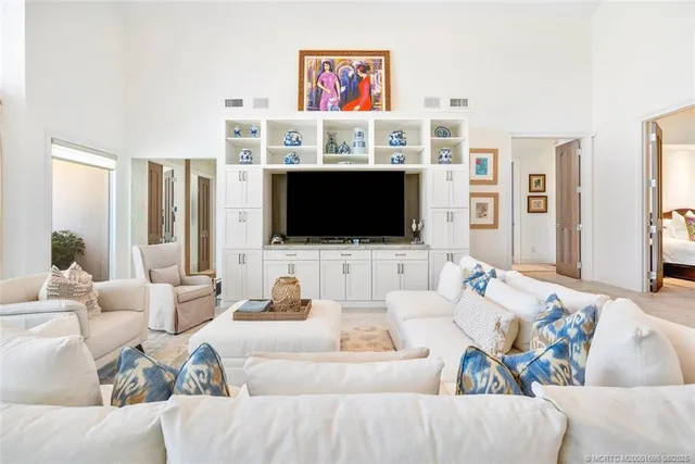 $5,500,000 | 2160 Golfview Lane, Stuart, FL 34996