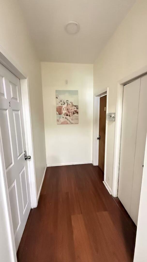906 West 36th Street Chicago, IL 60609 - Photo 3 of 8