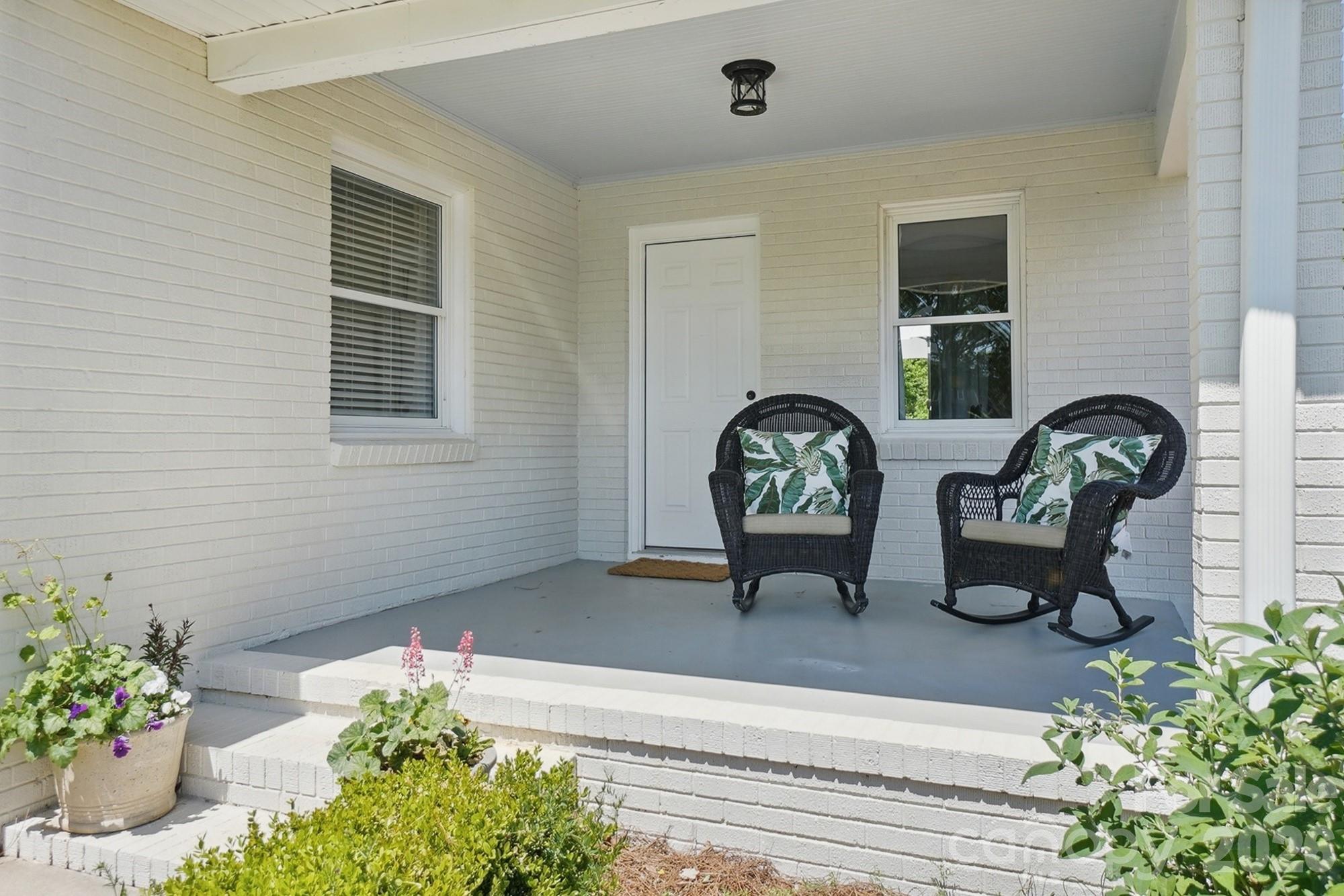 411 Baucom Deese Road Monroe, NC 28110 - Photo 5 of 45 a living room with furniture