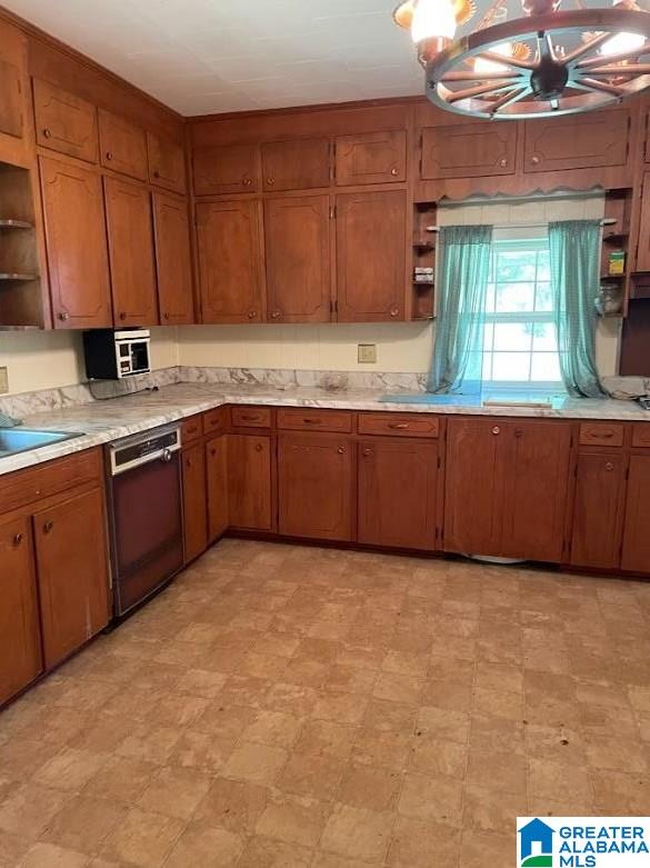 1584 County Road 61 Fruithurst, AL 36262 - Photo 15 of 56