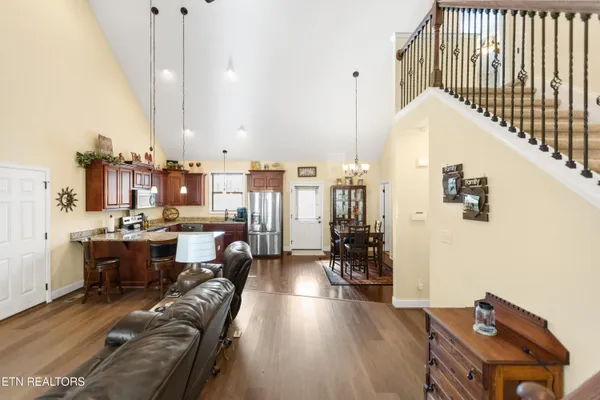 $455,000 | 1118 Indian Shadows Drive, Ten Mile, TN 37880