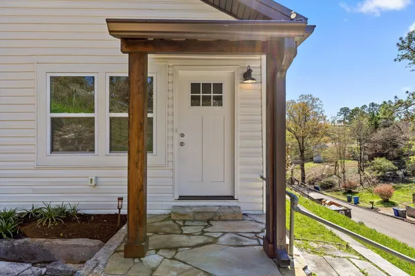$2,250 | 719 Federal Street, Chattanooga, TN 37405