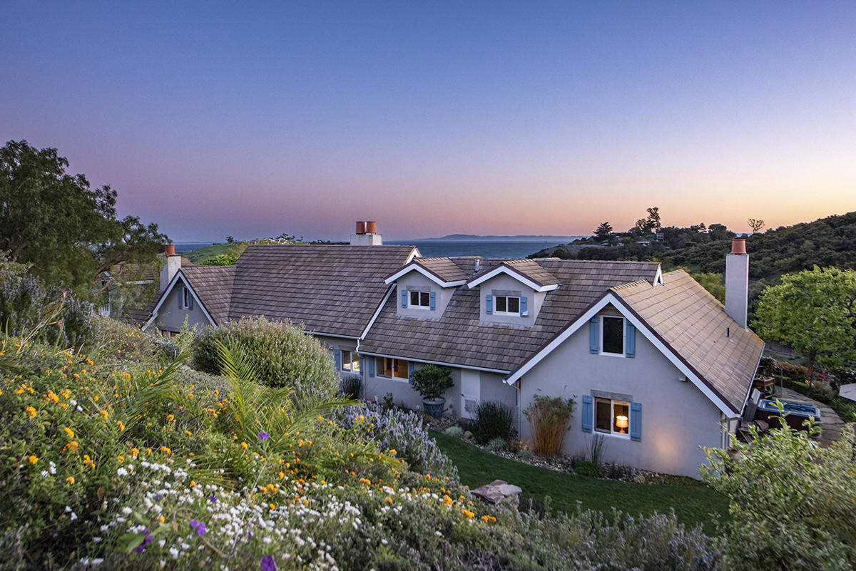 320 Asegra Road Summerland, CA 93067 - Photo 10 of 22 Back Garden View