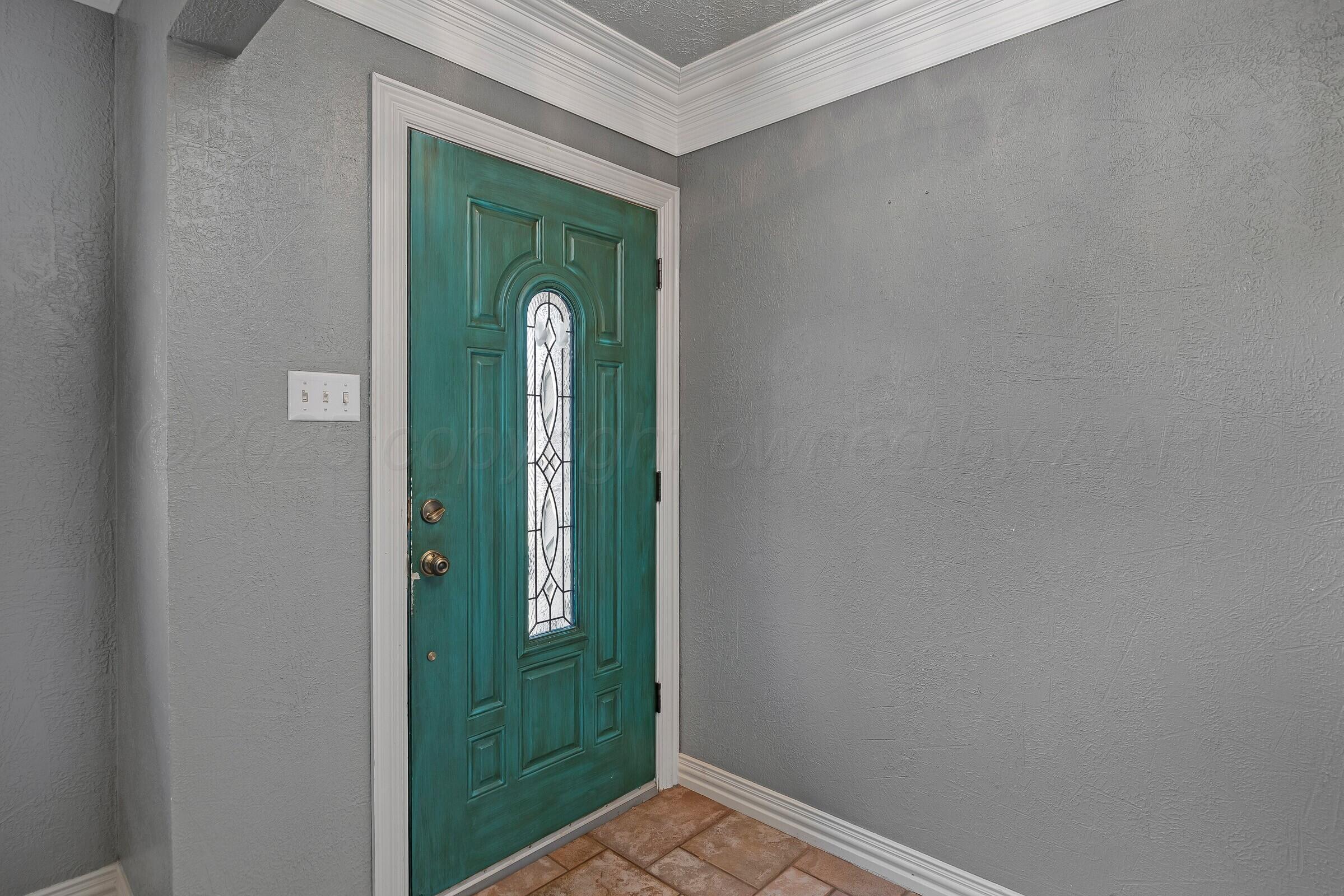 5211 Southwest 36th Avenue Amarillo, TX 79109 - Photo 3 of 22