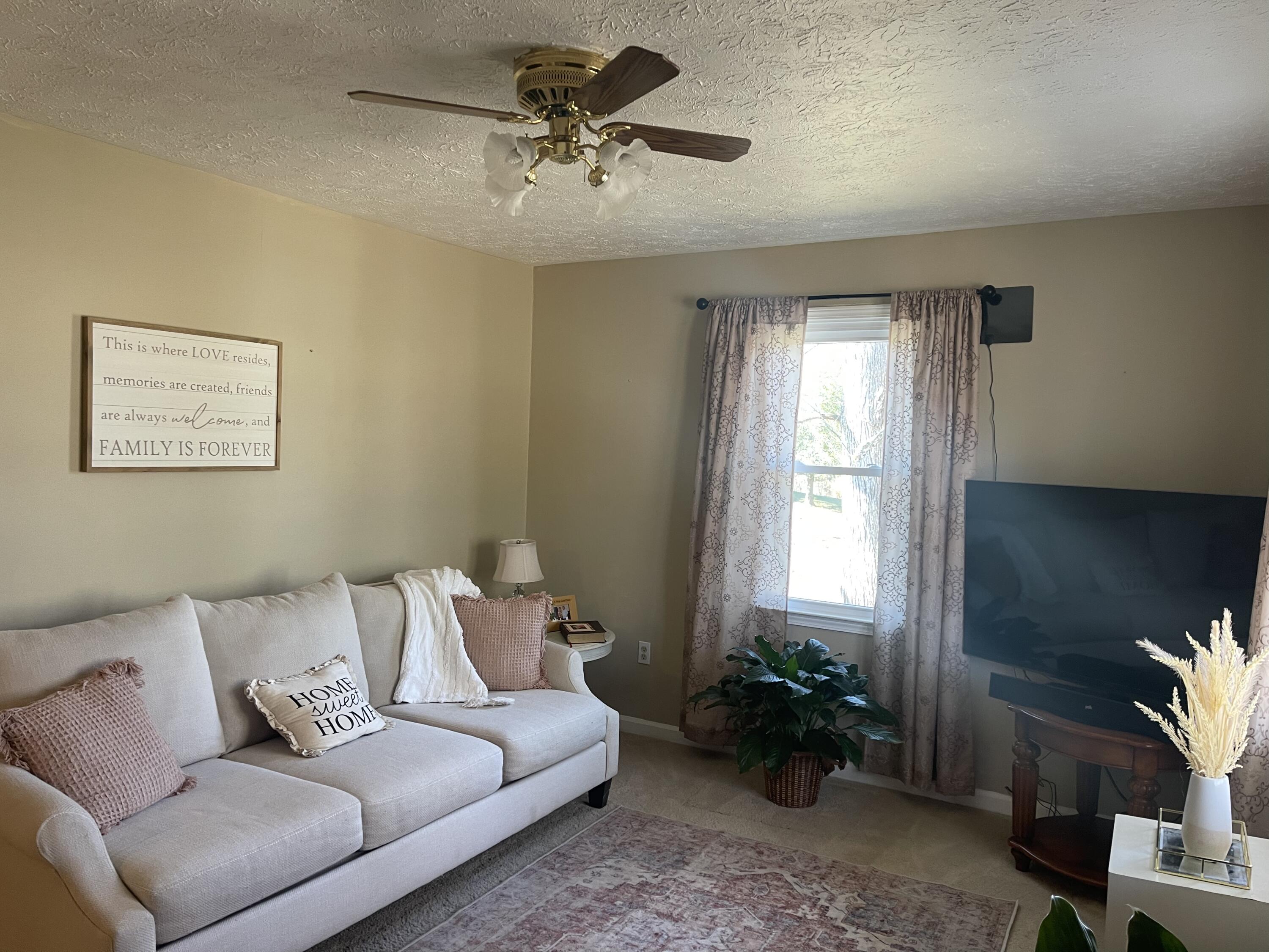 320 Ben Reeves Road Waco, KY 40385 - Photo 3 of 44 F7BEB45B-2A44-4978-8AC7-B2ED928863B2