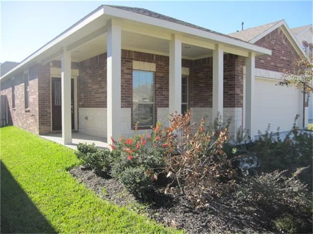 $1,950 | 26423 Longview Creek Drive, Katy, TX 77494