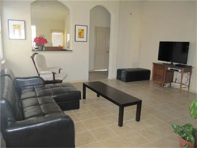 $1,950 | 26423 Longview Creek Drive, Katy, TX 77494