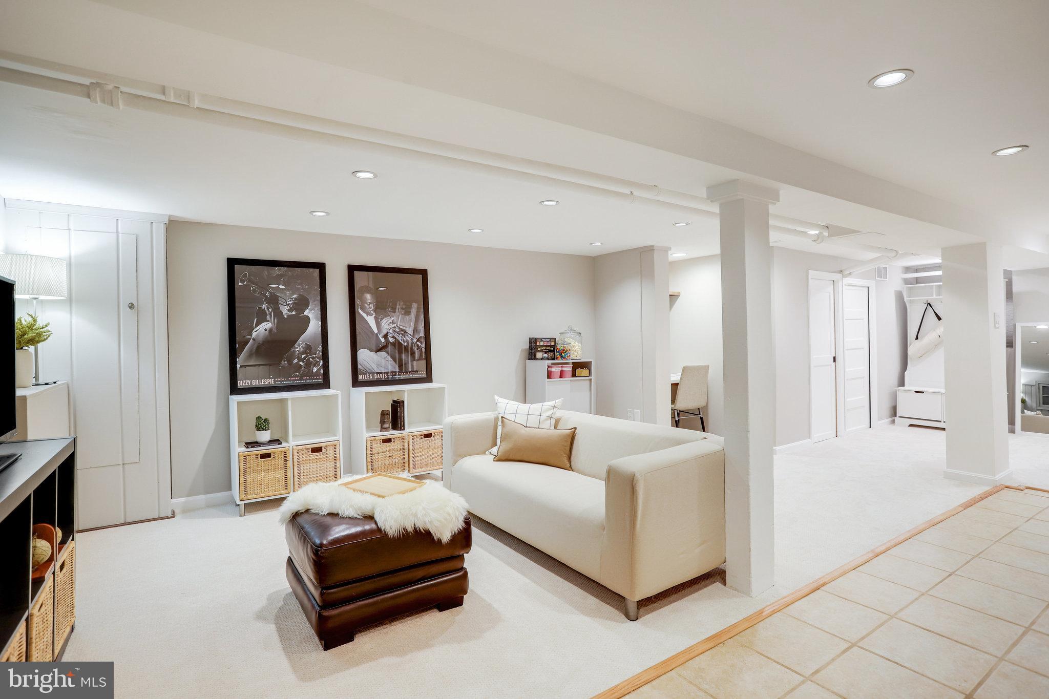 1507 A Street Northeast Washington, DC 20002 - Photo 36 of 57 Plenty of space for yoga and overnight guests