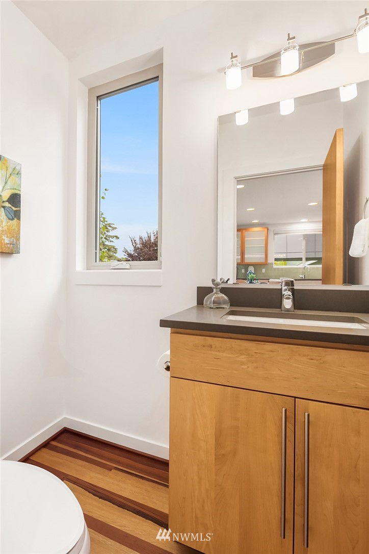 744 North 81st Street Seattle, WA 98103 - Photo 8 of 18 Gallery Image 8