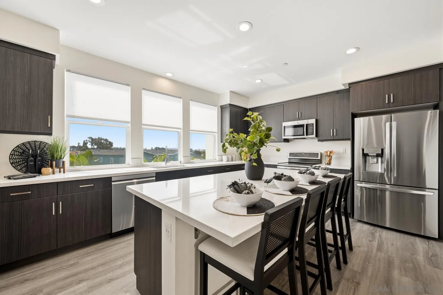 748 Shoreline Road Chula Vista, CA 91910 - Photo 6 of 38