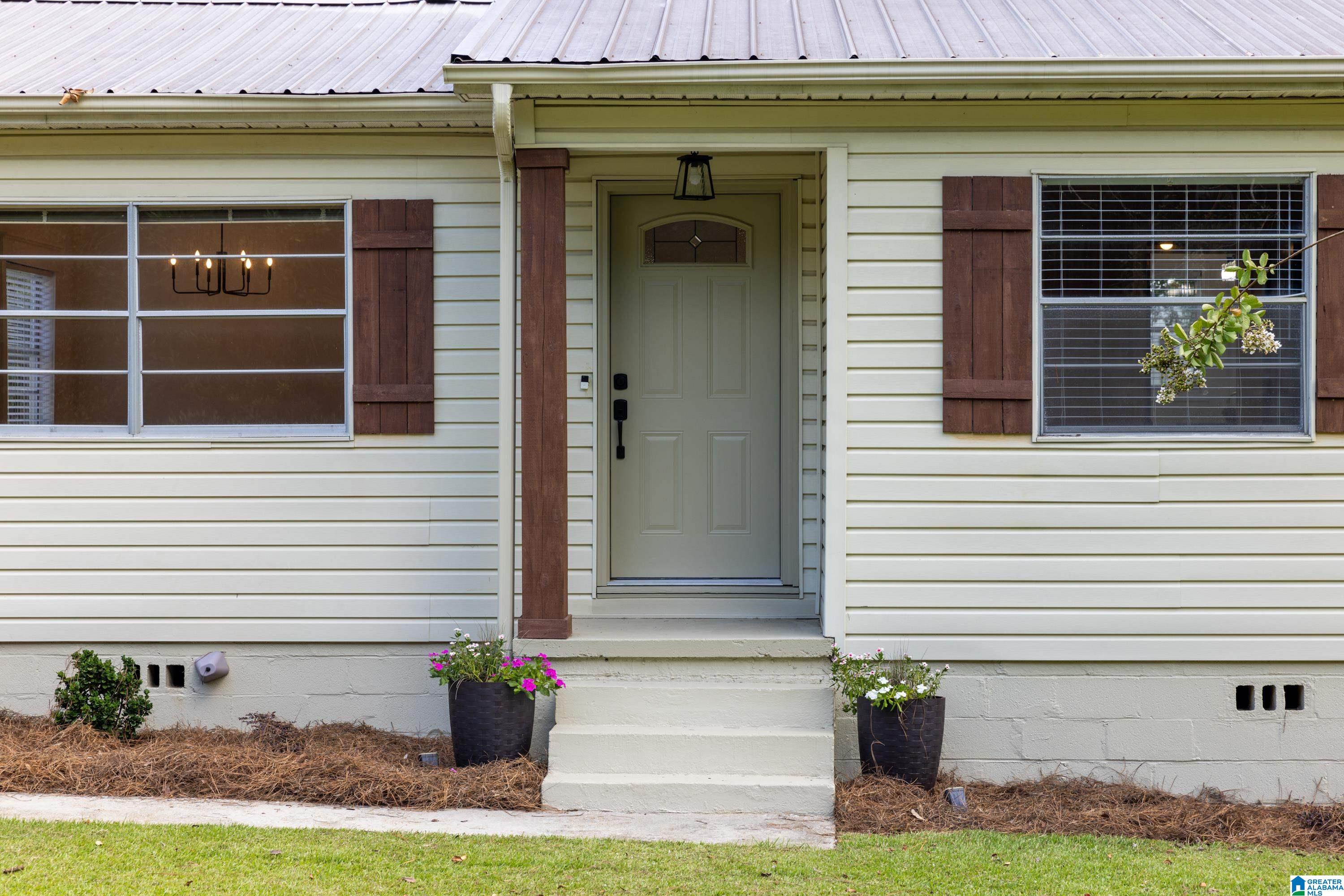 569 Springdale Road Mount Olive, AL 35117 - Photo 2 of 24 Gallery Image 2