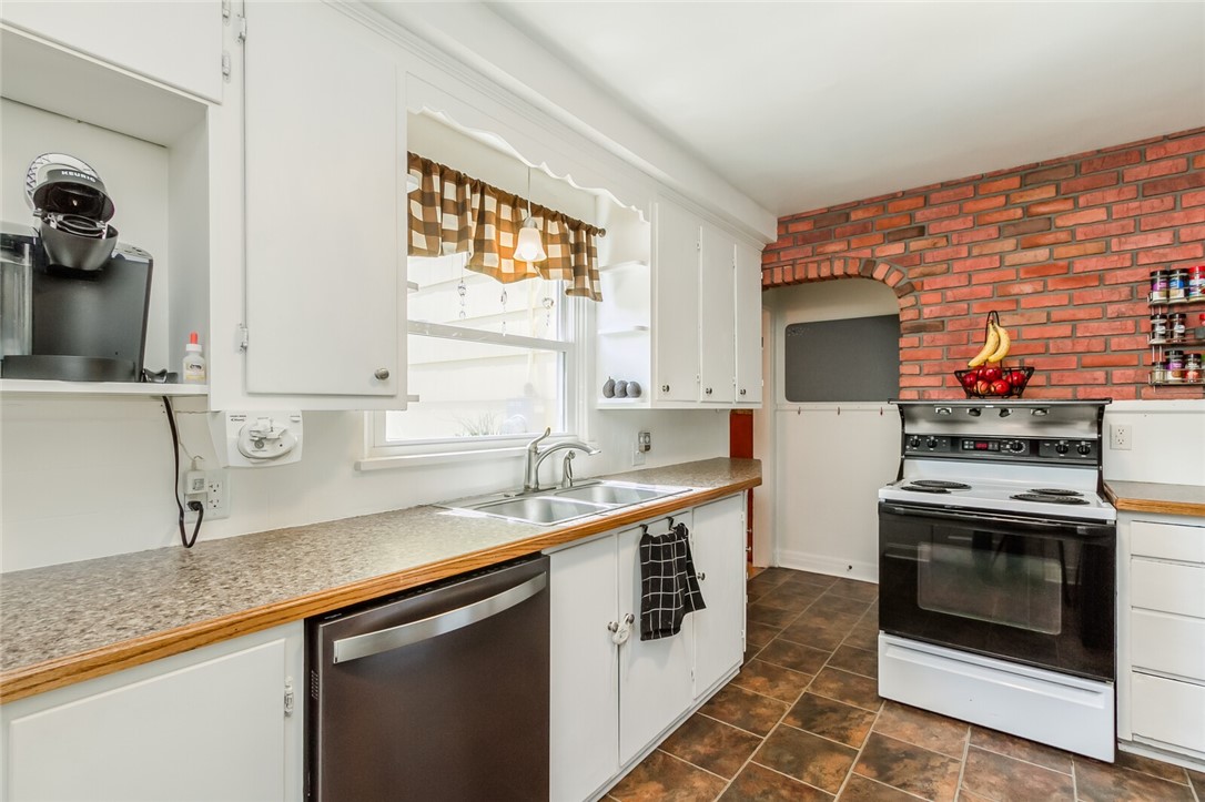 109 Overbrook Road Gates, NY 14624 - Photo 15 of 37