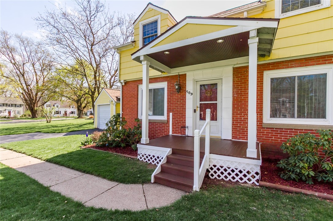 109 Overbrook Road Gates, NY 14624 - Photo 3 of 37