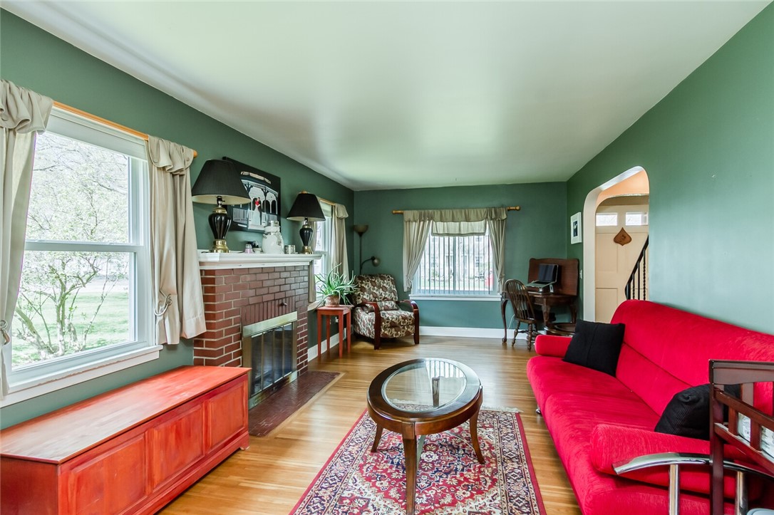 109 Overbrook Road Gates, NY 14624 - Photo 9 of 37
