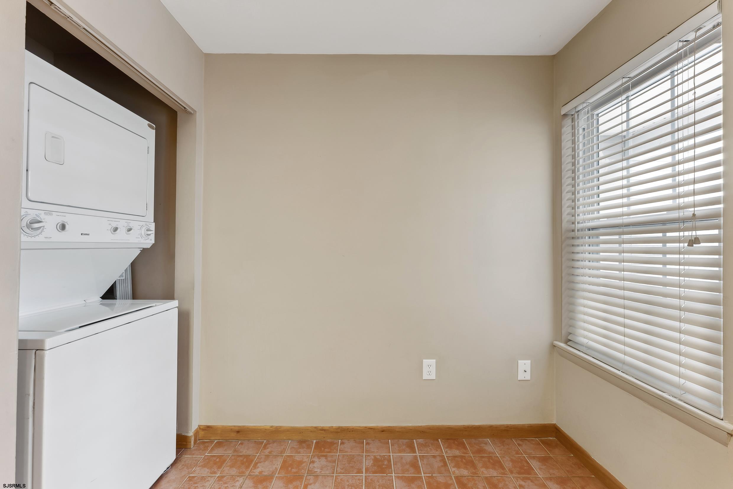 16 Meadow Ridge Road, Unit 38 Smithville, NJ 08205 - Photo 7 of 19 Gallery Image 7