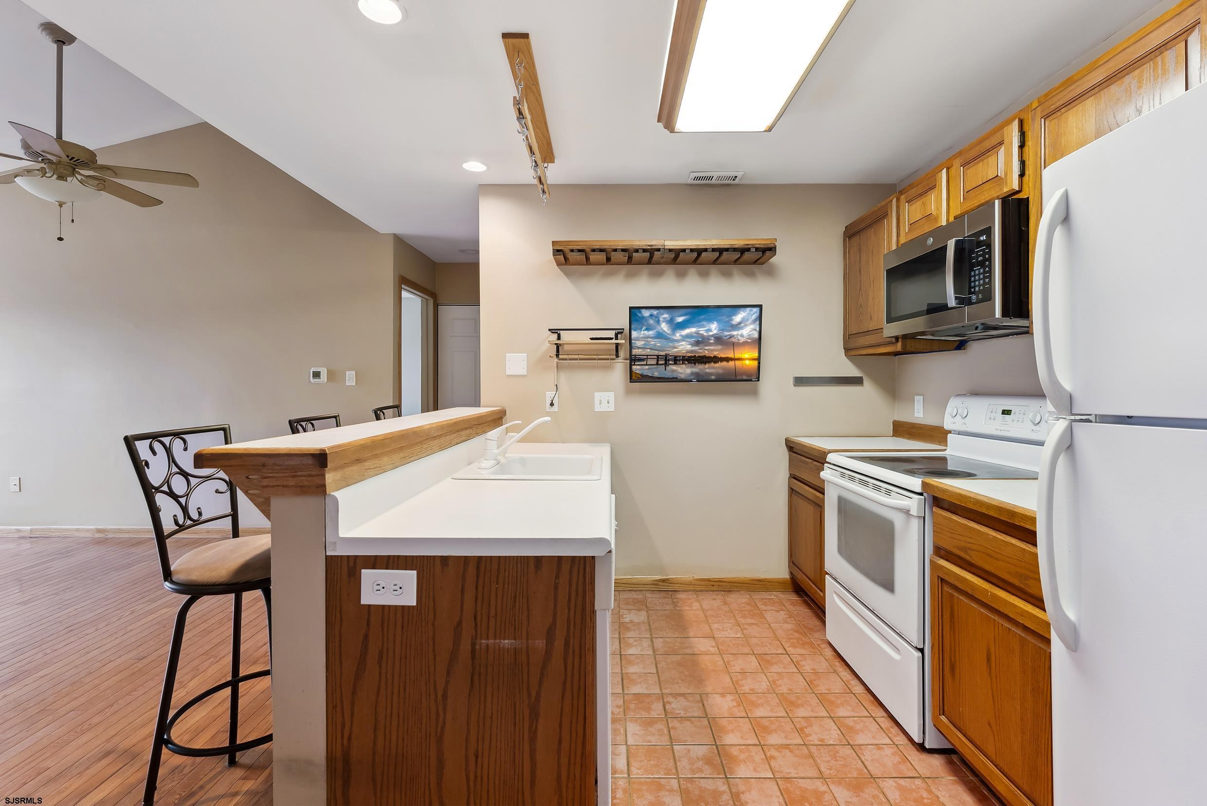 16 Meadow Ridge Road, Unit 38 Smithville, NJ 08205 - Photo 8 of 19 Gallery Image 8