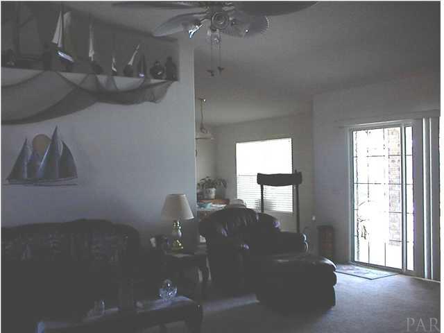 7477 Farmers Road Pensacola, FL 32526 - Photo 4 of 17 Family Room Looking Toward Kitchen...