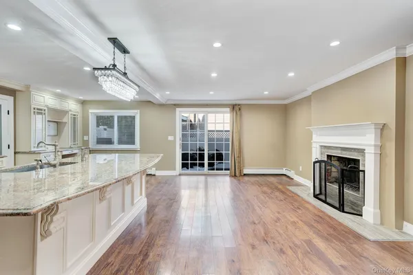 $1,579,000 | 20 Sagamore Way South, Jericho, NY 11753