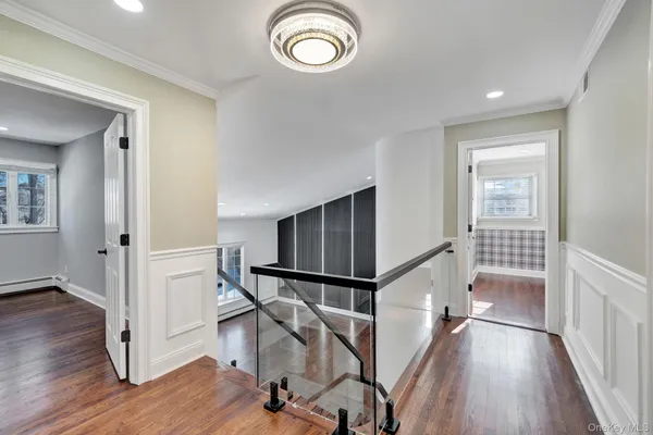 $1,579,000 | 20 Sagamore Way South, Jericho, NY 11753