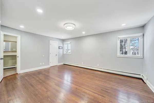 $1,579,000 | 20 Sagamore Way South, Jericho, NY 11753