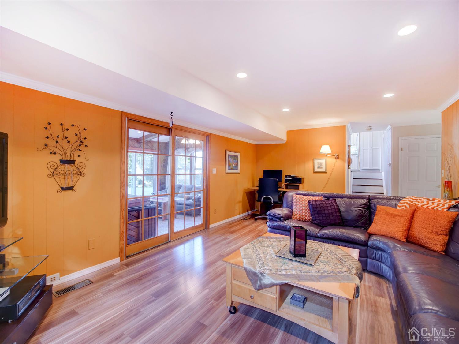 20 Wick Road East Brunswick, NJ 08816 - Photo 12 of 28 Gallery Image 12