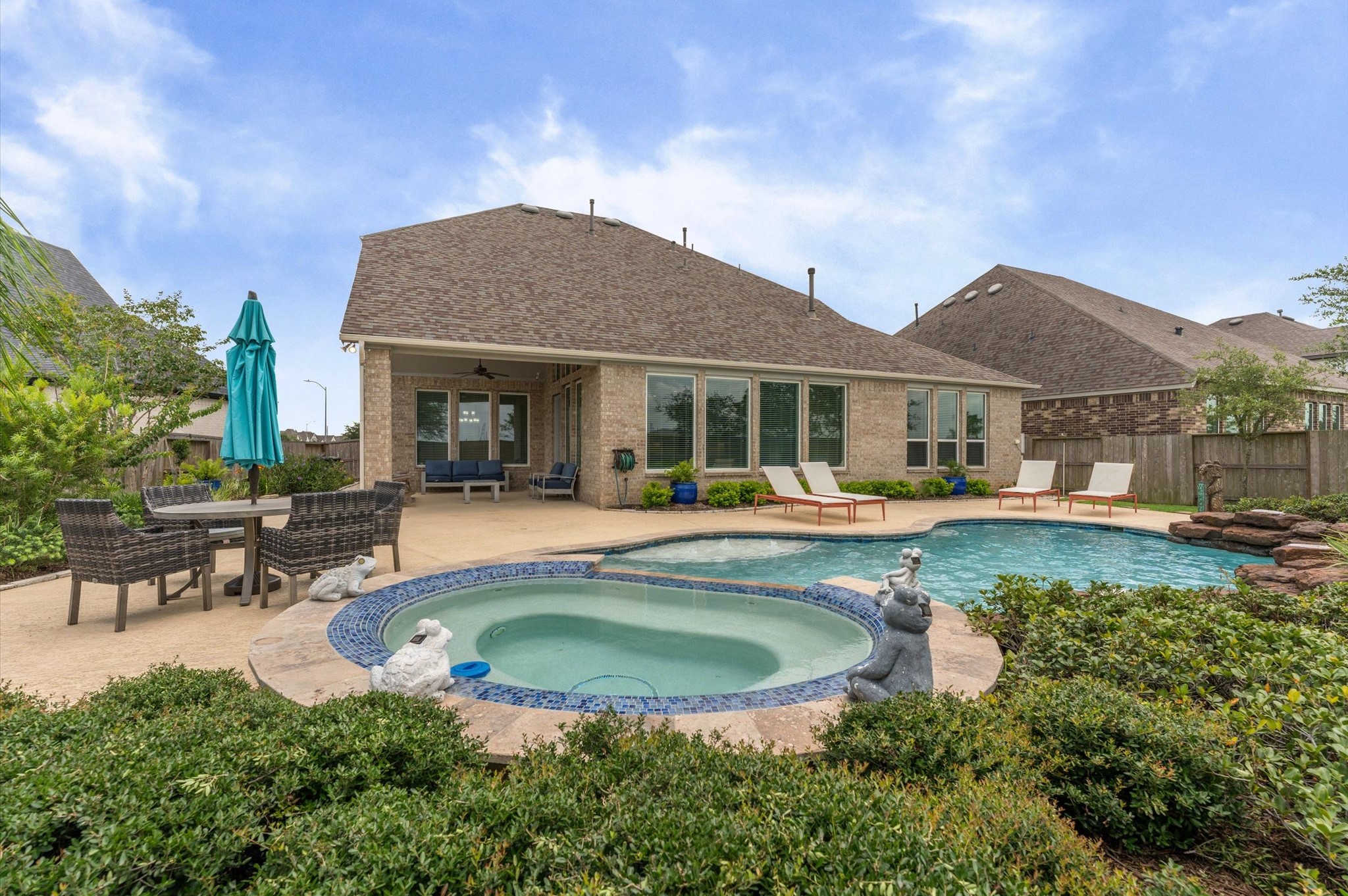 10106 Blythe Street Rosharon, TX 77583 - Photo 35 of 46