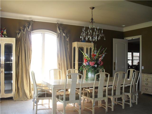 3330 Maxie Jones Road Springfield, TN 37172 - Photo 5 of 20 Open and Elegant describes the dining room. Large enough for entertaining and family holidays