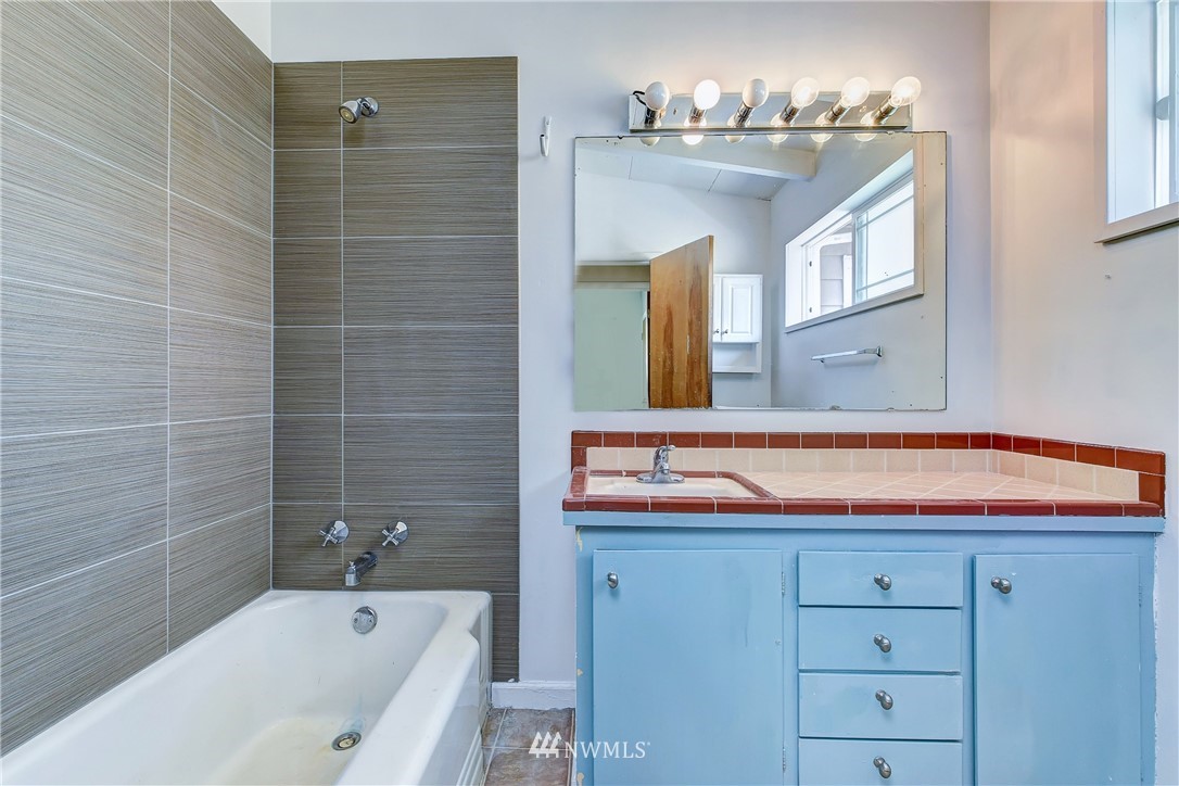 18175 Moores Garden Road Mount Vernon, WA 98273 - Photo 12 of 19 Gallery Image 12