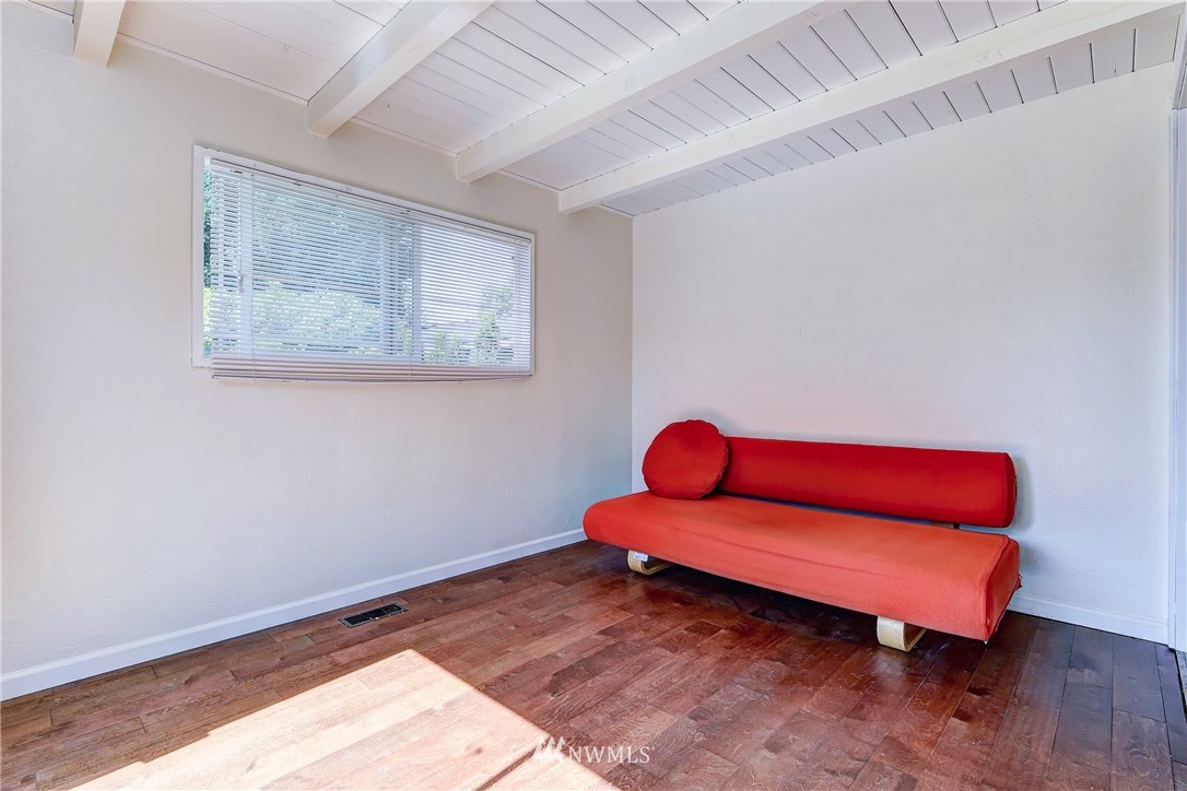18175 Moores Garden Road Mount Vernon, WA 98273 - Photo 13 of 19 Gallery Image 13