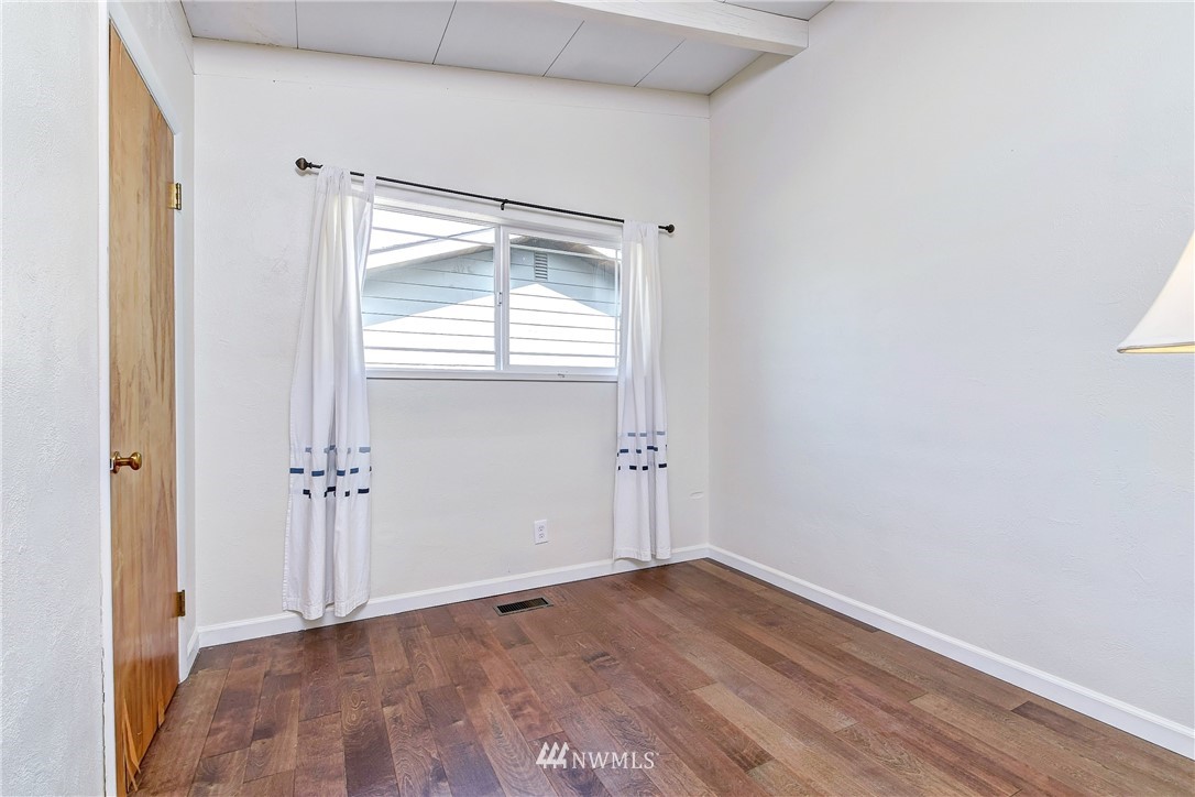 18175 Moores Garden Road Mount Vernon, WA 98273 - Photo 15 of 19 Gallery Image 15