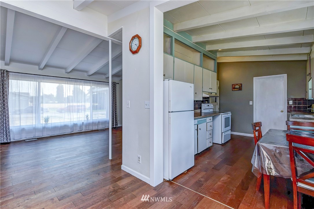 18175 Moores Garden Road Mount Vernon, WA 98273 - Photo 7 of 19 Gallery Image 7