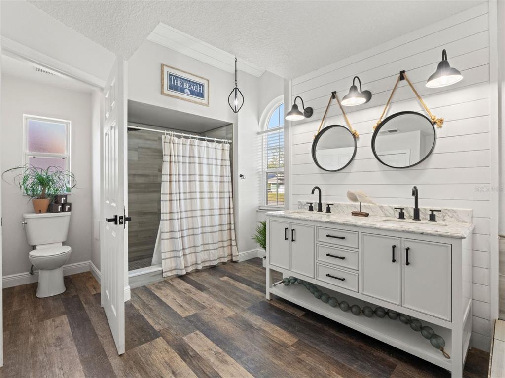 8222 Rhanbuoy Road Spring Hill, FL 34606 - Photo 31 of 40