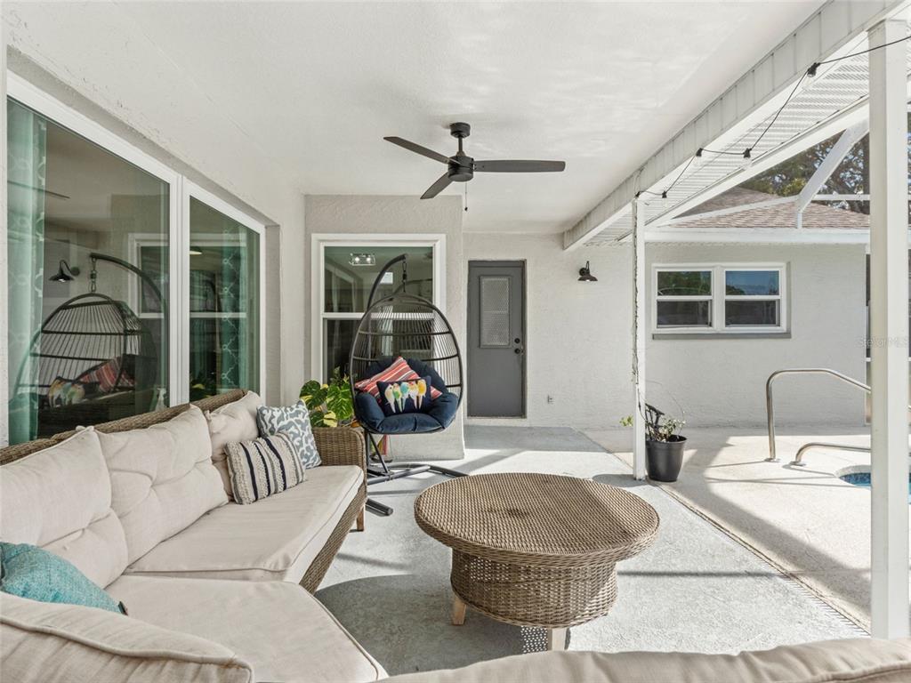 8222 Rhanbuoy Road Spring Hill, FL 34606 - Photo 33 of 40