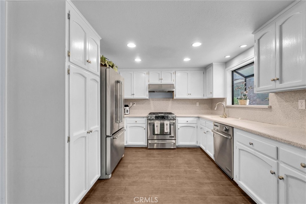 6225 Cliff Court Riverside, CA 92506 - Photo 12 of 29